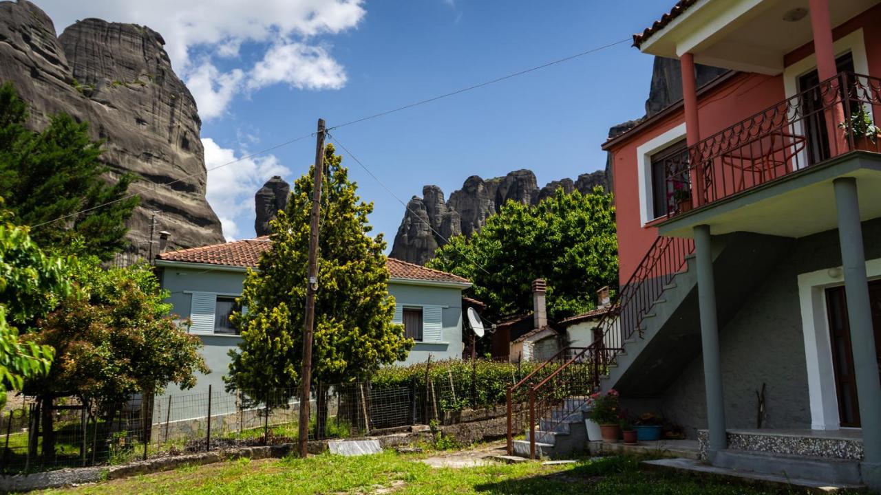 شقة Fani'S House Under Meteora كاستراكيون المظهر الخارجي الصورة